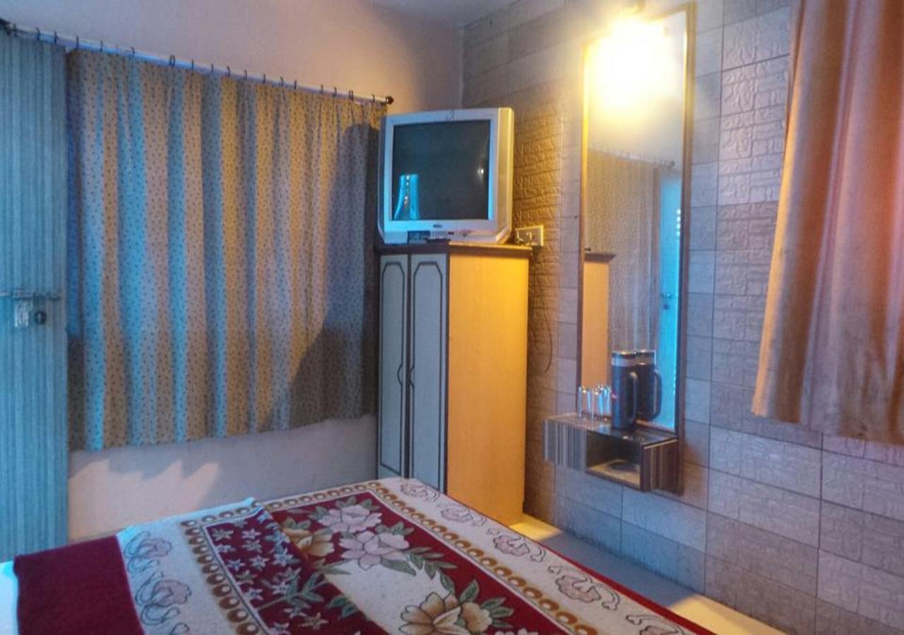 Hotel Ashoka Inn Mahabaleshwar Ngoại thất bức ảnh